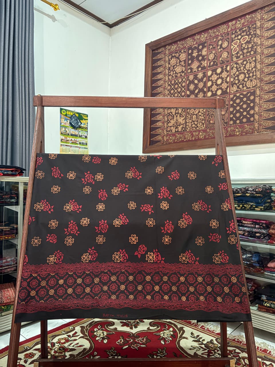 Batik Tulis Biji Timun Kombinasi Kaco Piring dan Mawar